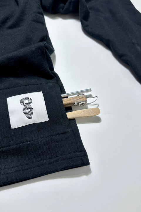 studio pullover | oversized black